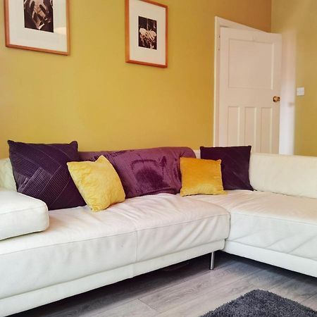 Perry Road, Beautiful Large House Available For Guests And Contractors Parking Wifi Villa Nottingham Exteriör bild