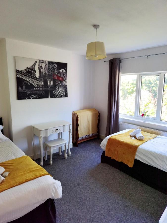 Perry Road, Beautiful Large House Available For Guests And Contractors Parking Wifi Villa Nottingham Exteriör bild